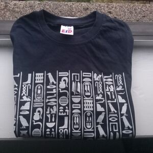 Hieroglyphs T-shirt size Large navy blue NWOT